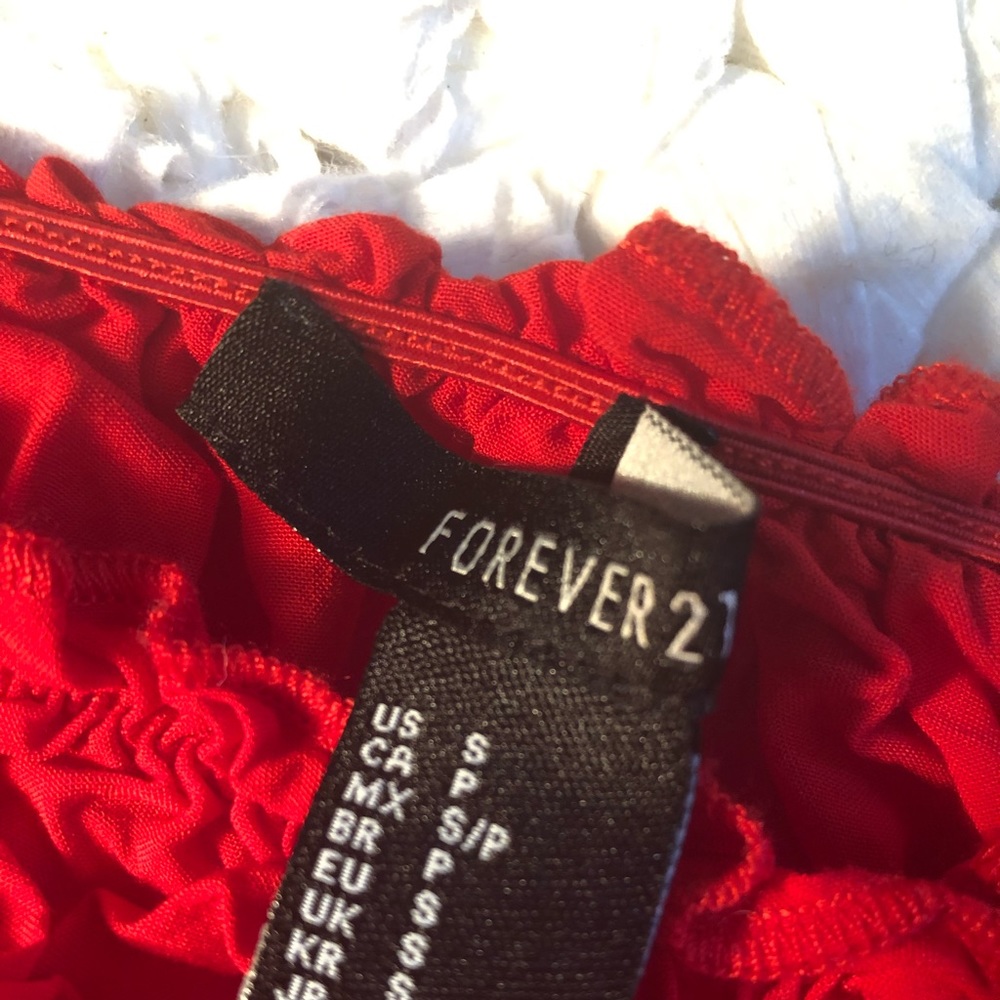 Forever 21 off the shoulder red crop top - Picture 3 of 4